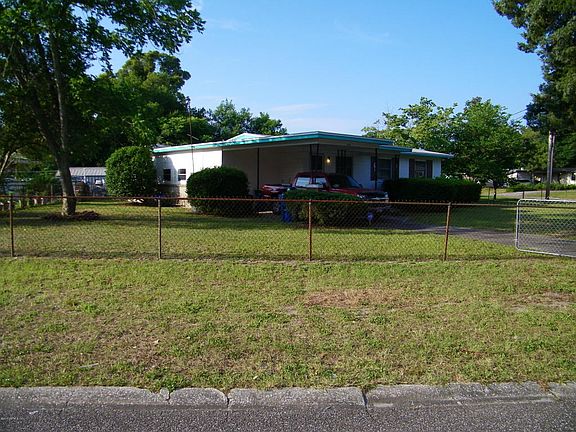 2nd image of 446 Claudia Dr