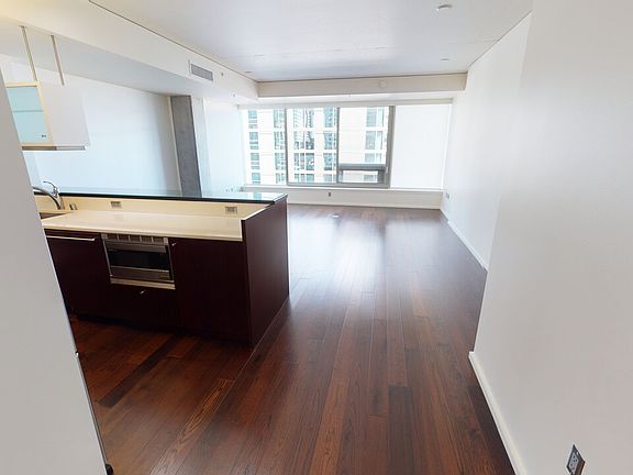 2nd image of 1155 S Grand Ave APT 1015