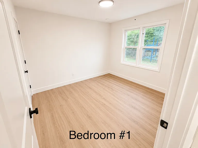 1823 E Stratford Ave — Photo 11