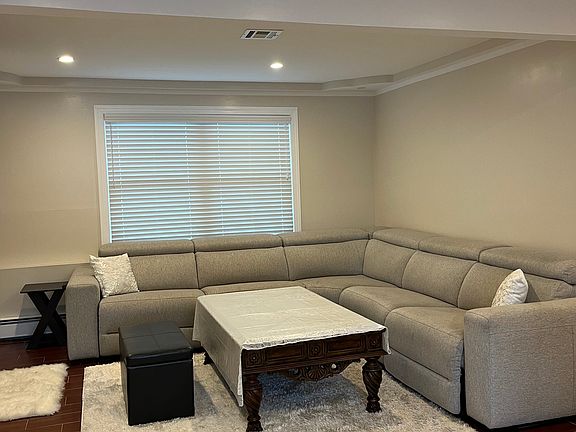 4th image of 14 Arena Ct #1