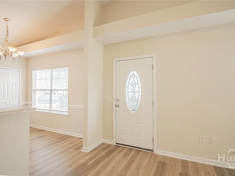 116 Slate Cir — Photo 4