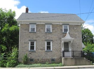 110 Main St, Stockertown, PA 18083