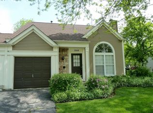 2040 Teton Pkwy, Algonquin, IL