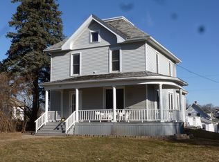 229 W Post St, Postville, IA 52162