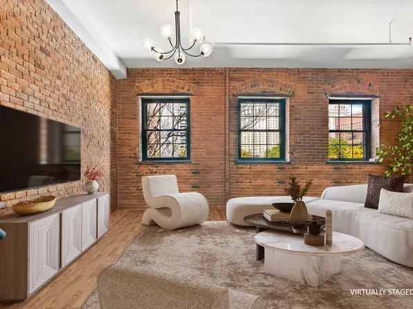 272 Water Street image 3 of 9