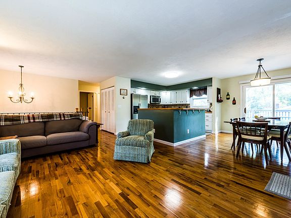 5th image of 1508 Fruitwood Dr