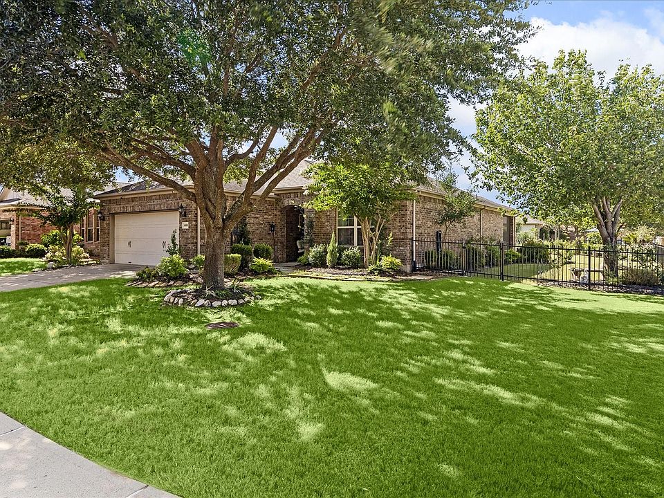 1st image of 1002 Cleistes Ln