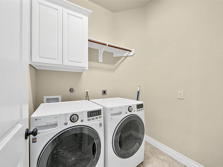 29131 Erica Lee Ct — Photo 25