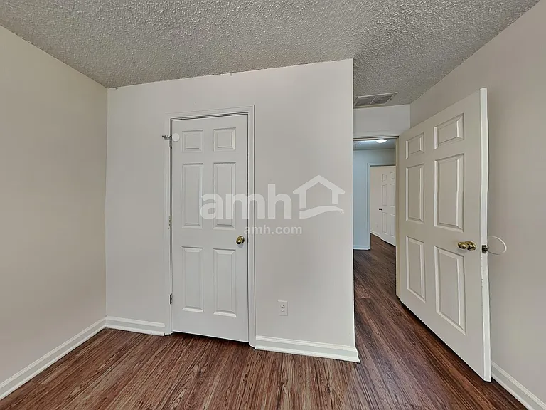 750 Ashland Park Way — Photo 14