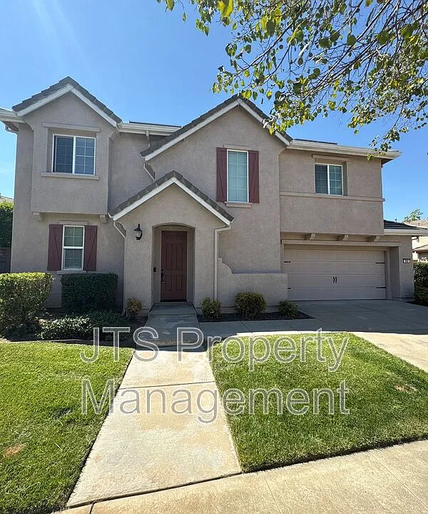 980 Latitude Ln