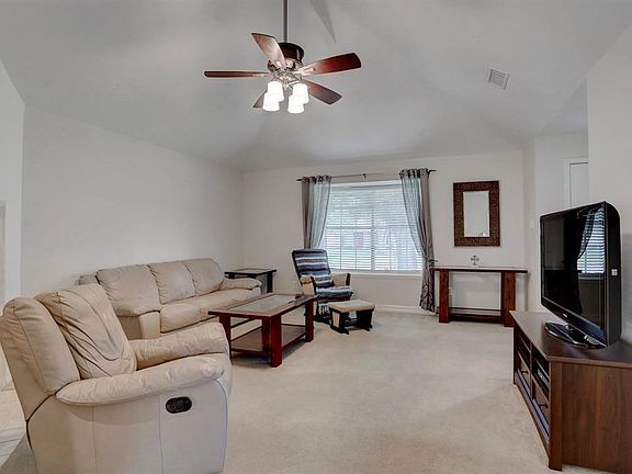 5th image of 10058 Horseshoe Bend Dr