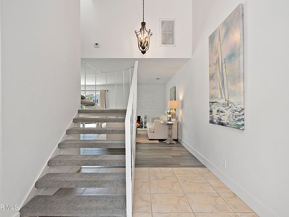 4th image of 32187 Sailview Ln