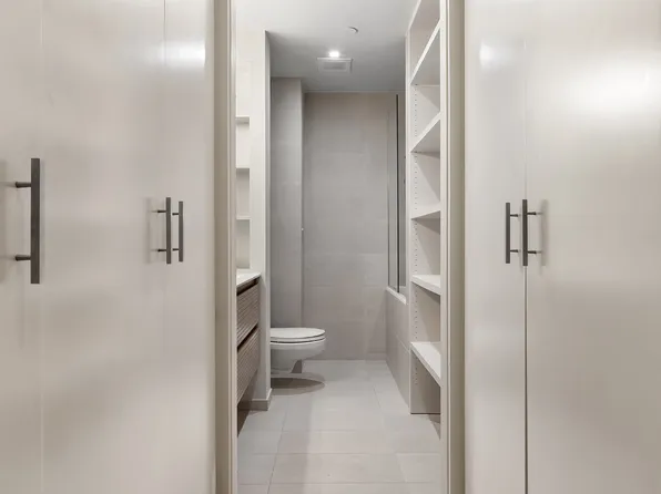 28 West 38th Street image 10 of 14