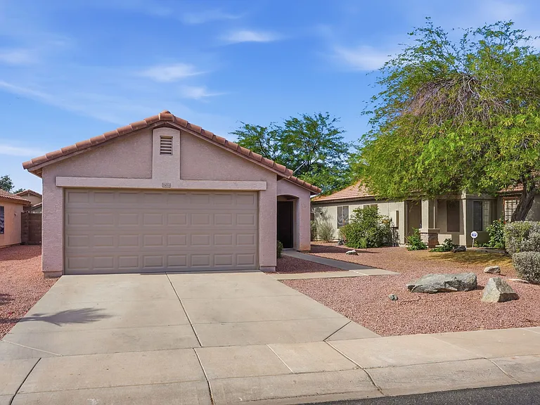 15033 W Ventura St — Photo 1