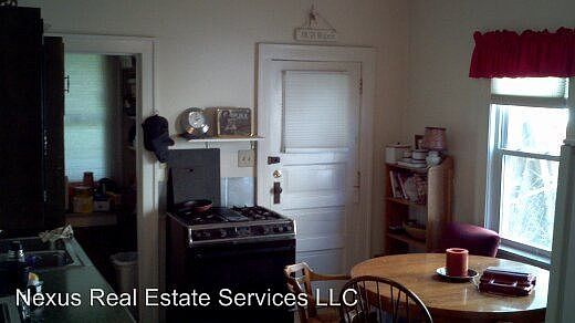 2nd image of 253 Humboldt Ave N #1