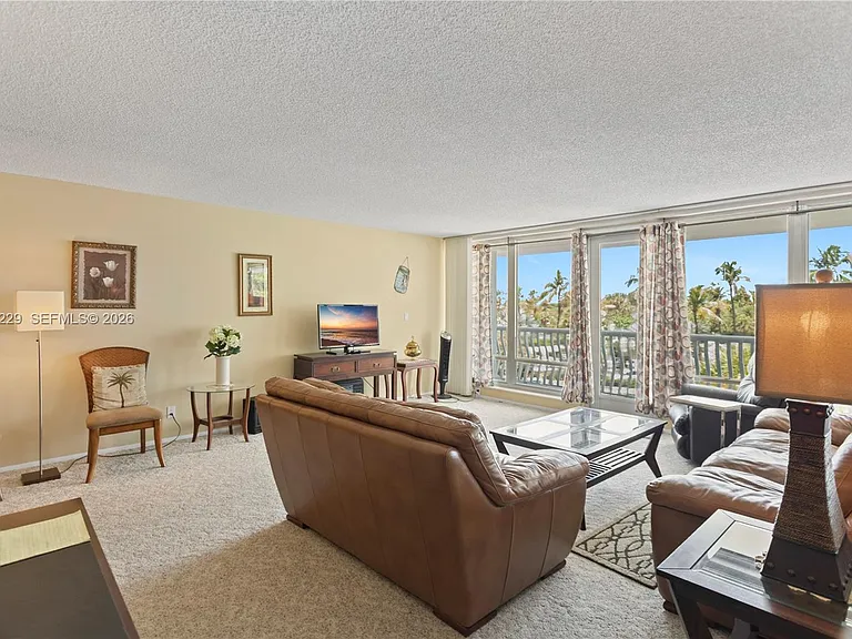 4020 Galt Ocean Dr #203 — Photo 26