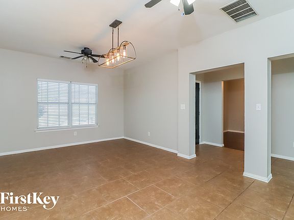5th image of 1001 Red Cedar Way