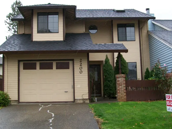 2200 184th Ter, Beaverton, OR 97003