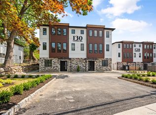 130 Union Rd #201, Spring Valley, NY 10977