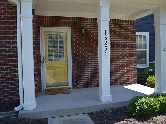 3rd image of 15251 Smithfield Dr