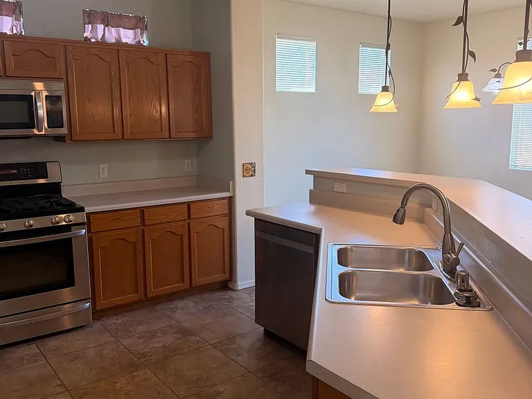 3630 River Rock Ct — Photo 12