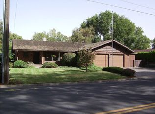 421 Dehaven St, Milton Freewater, OR 97862