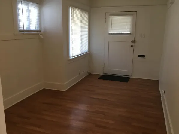 5225 S Hoover St, Los Angeles, CA 90037
