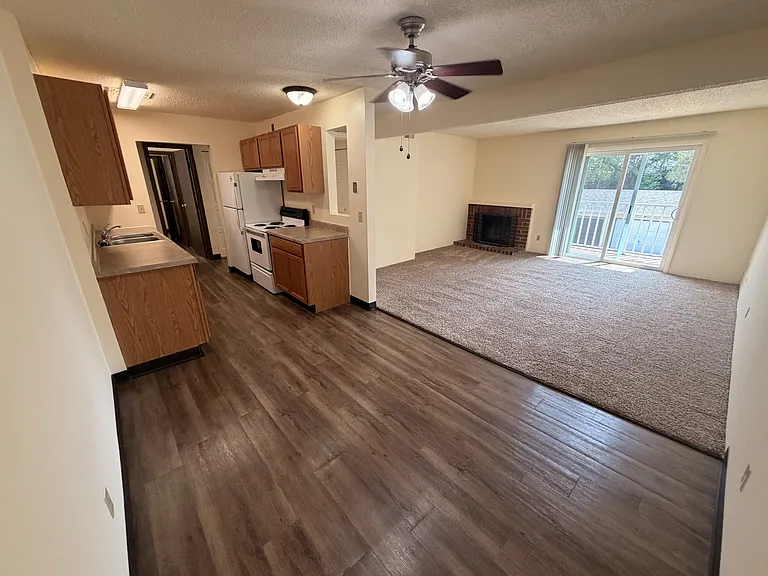 Winding Hills Apartments — Photo 127