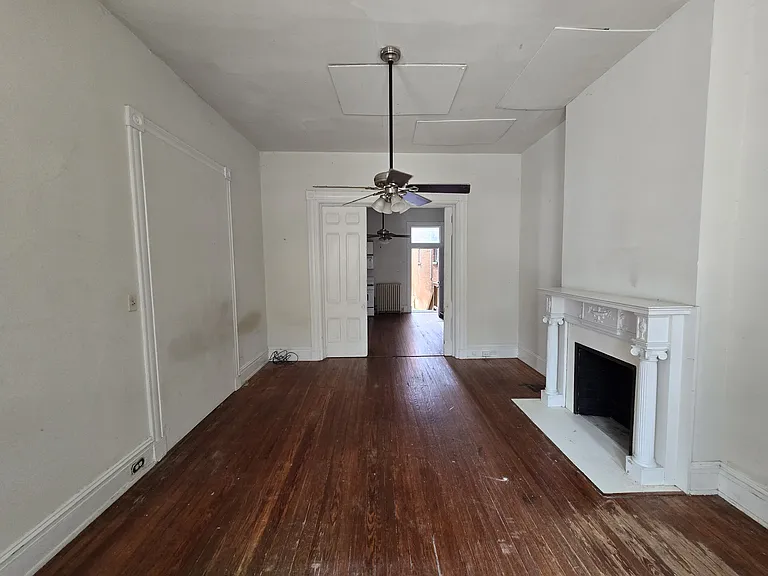 1016 Park Ave #C — Photo 3