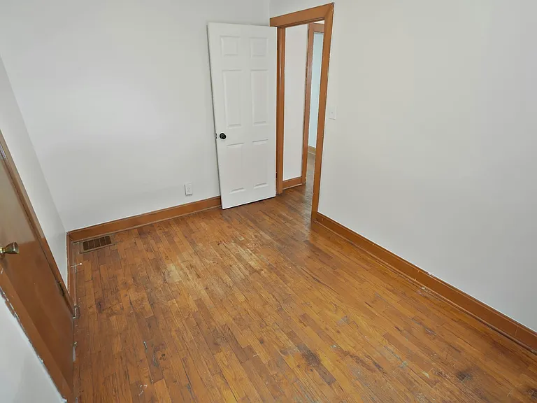 337 Garfield Ave #2 — Photo 15
