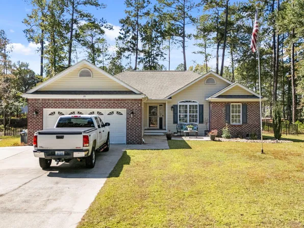 20 Myrtlewood Drive SW, Carolina Shores, NC 28467