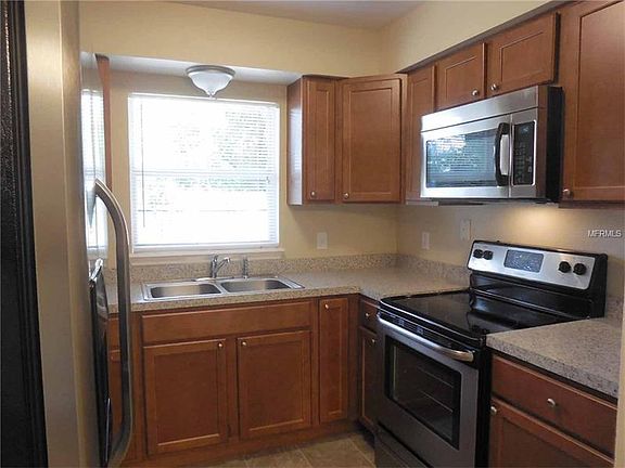 2nd image of 1309 Cypress Ave