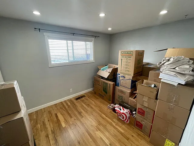 2174 Broadway St NE — Photo 17