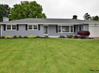 1955 Swarthmore Dr, Aurora, IL 60506