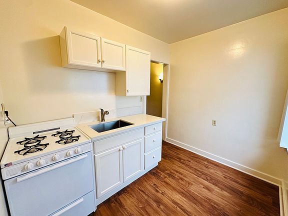 5th image of 43 N Chester Ave APT C