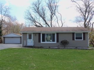 1422 N Eastman Rd, Edgerton, WI 53534