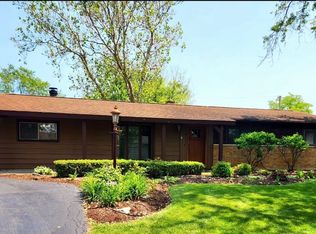 7713 Brookhaven Ave, Darien, IL 60561