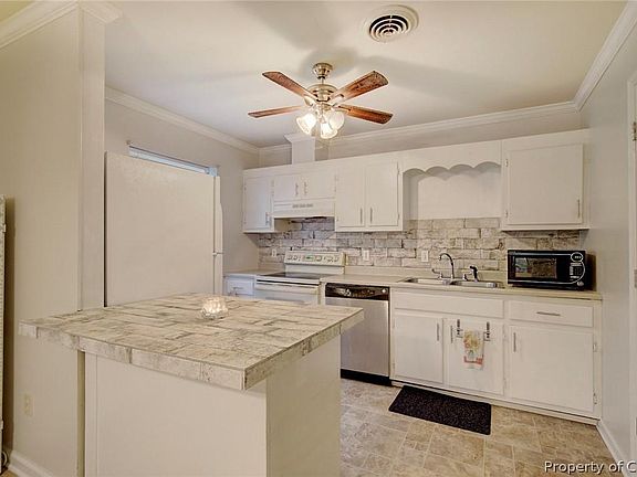 3rd image of 8093 Willis Rd