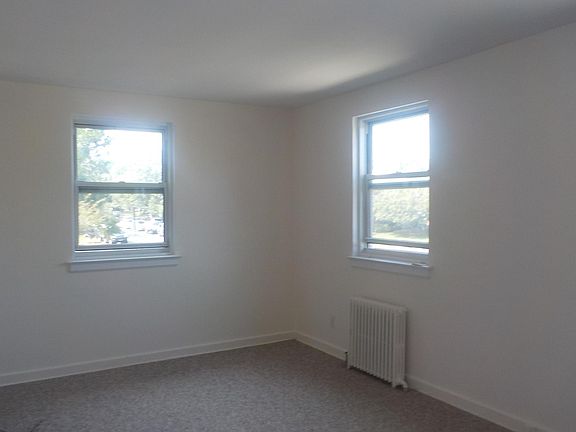 3rd image of 7302 260th St Floor 2