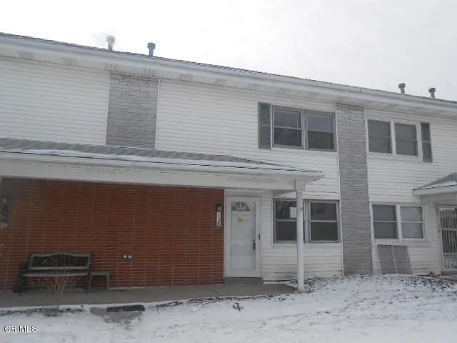 138 Buckeye Cir photo 1