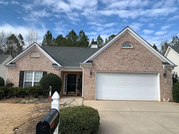 48 Steeplechase Dr, Newnan, GA 30263