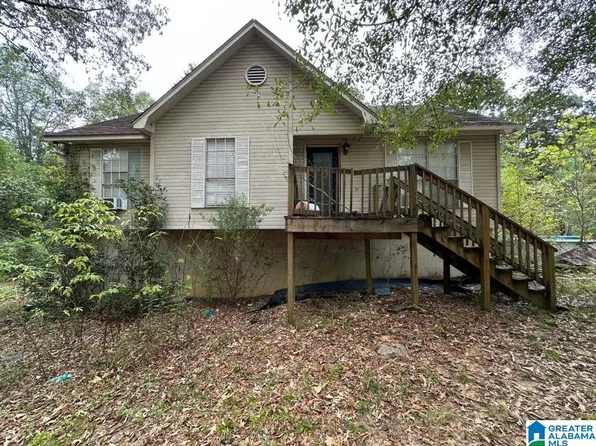 1815 Riverview Dr, Mulga, AL 35118