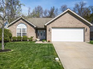 6410 Sky Crest Ct, Charlestown, IN 47111