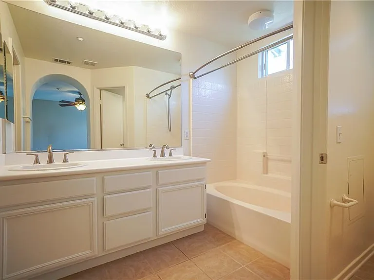 30363 Pelican Bay #30363E — Photo 11