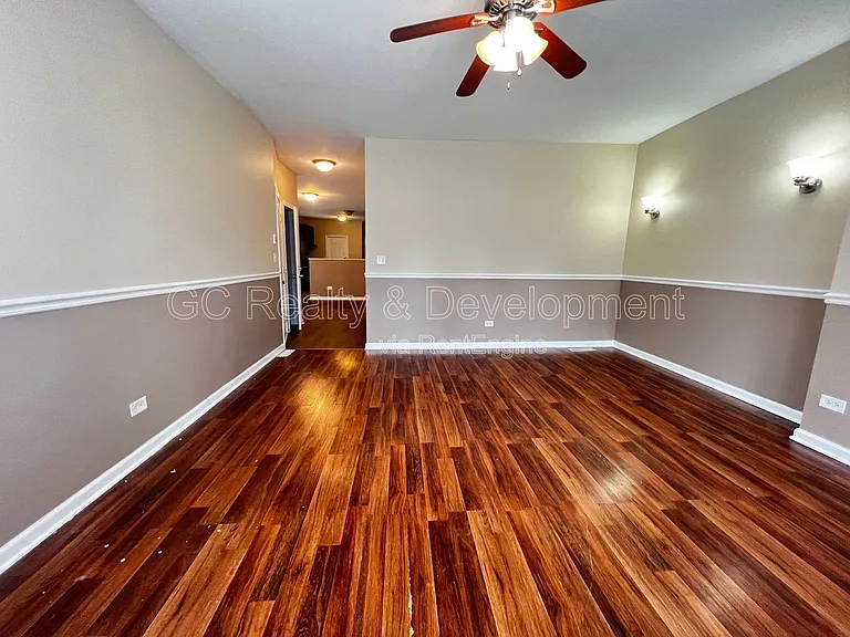 9016 S Justine St #1 — Photo 7