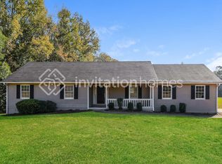34 Singley Dr, Locust Grove, GA 30248