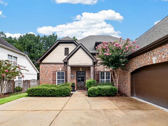 5th image of 1121 Bristol Way