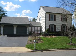 13917 Cristo Ct, Centreville, VA 20120