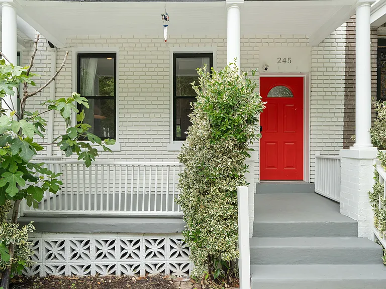 245 Rock Creek Church Rd NW — Photo 2