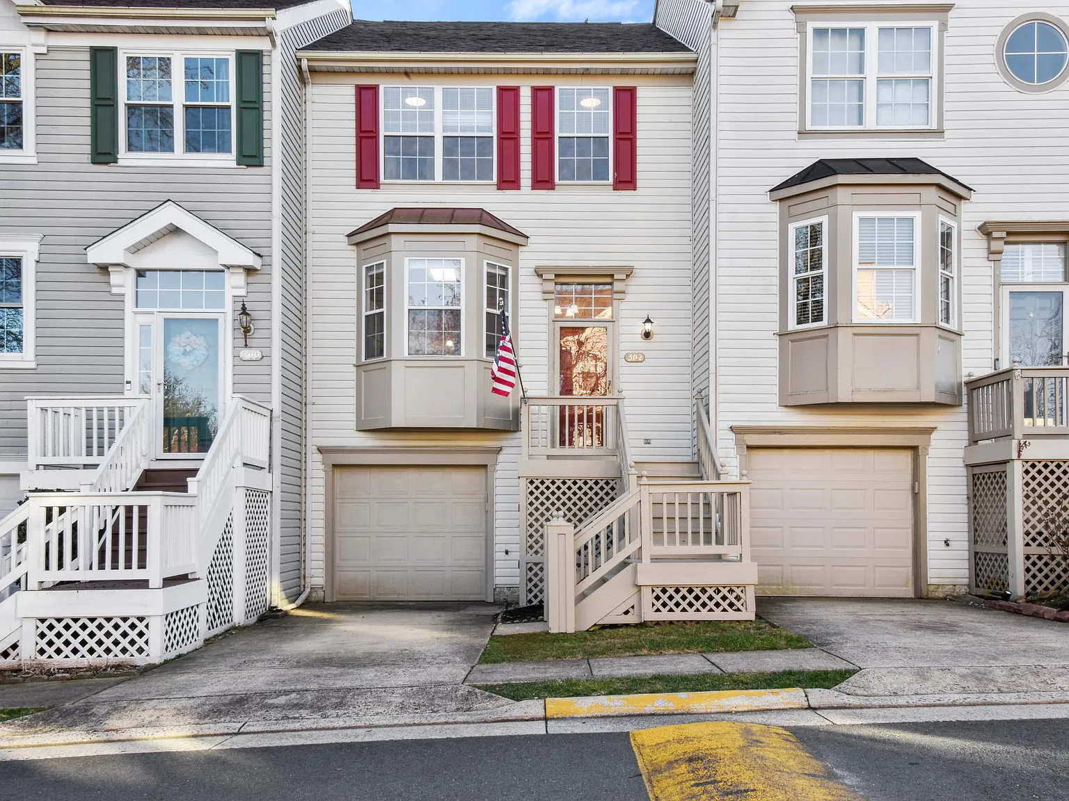 3 bed, 2.5 bath, 1751 sqft, $2,850 — Photo 2